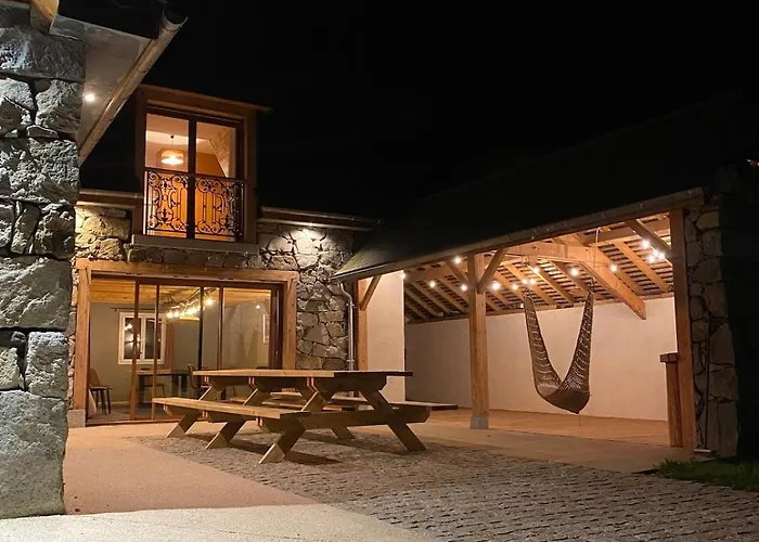 Malinat Entre Val D'azun Et Vallée Des Gaves Hébergement de vacances Arcizans-Avant