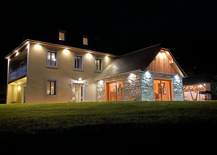 Malinat Entre Val D'azun Et Vallée Des Gaves Hébergement de vacances