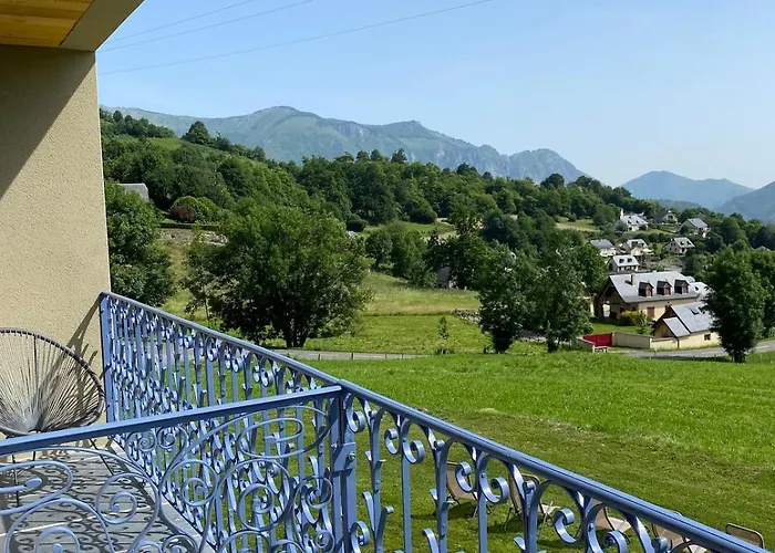 Malinat Entre Val D'azun Et Vallée Des Gaves Hébergement de vacances
